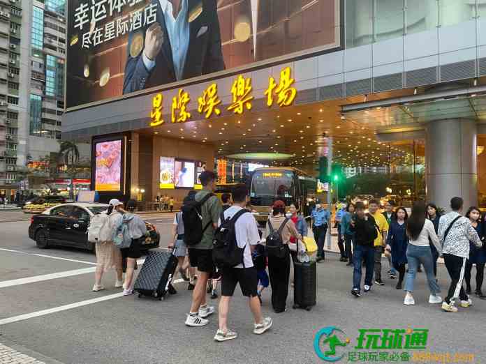 业界指澳门五一酒店入住率达85%  本月港澳航线每日增至80班