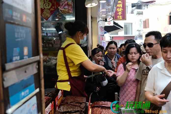 澳门上季旅客非BC消费196亿  个人游人均跌54%至2812元