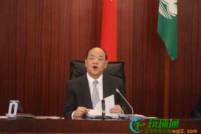 贺一诚冀马场用地建多功能文体场所  今年盼月办两大型体育盛事